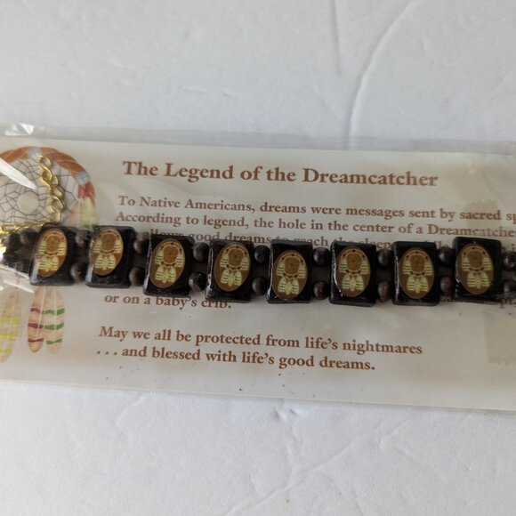The Legend of the Dreamcatcher Bracelet - Picture 8 of 8